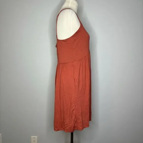 Old Navy- Red Fit & Flare Cross-Back Mini Cami Dress w/Pockets - Picture 2 of 4